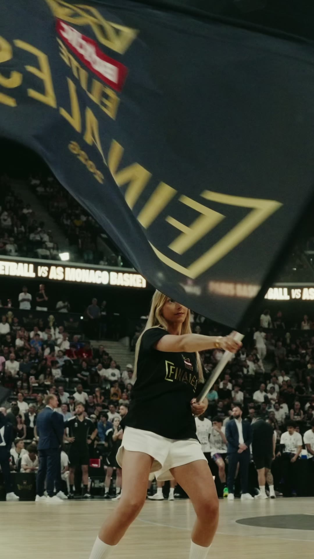 Déclinaison verticale · DAZN