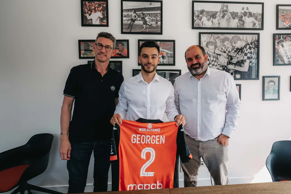 Alec Georgen, signature au FC Lorient, photo 2