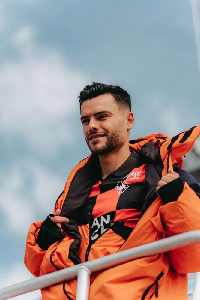 Alec Georgen, signature au FC Lorient, photo 14